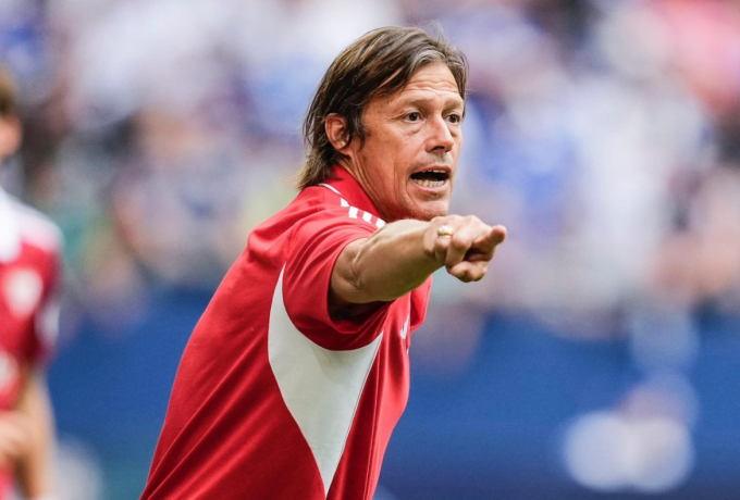 Το πήρε απόφαση η Σεβίλλη και «τελειώνει» τον Αλμέιδα