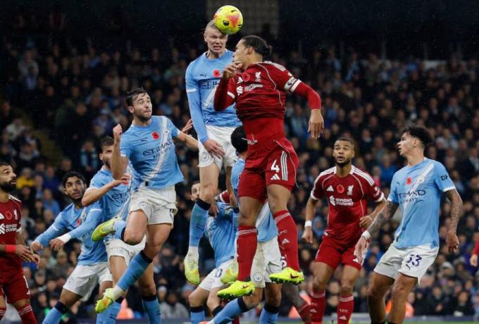 «Ντερμπάρα» στο Μάντσεστερ με… φόντο την τετράδα!