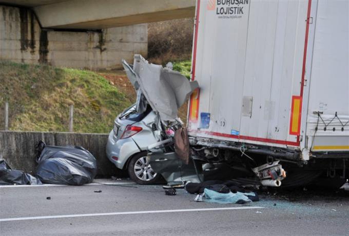 Τροχαίο στην Εγνατία Οδό: Το χρονικό της τραγωδίας με τους δύο νεκρούς – Σοκάρουν οι φωτογραφίες