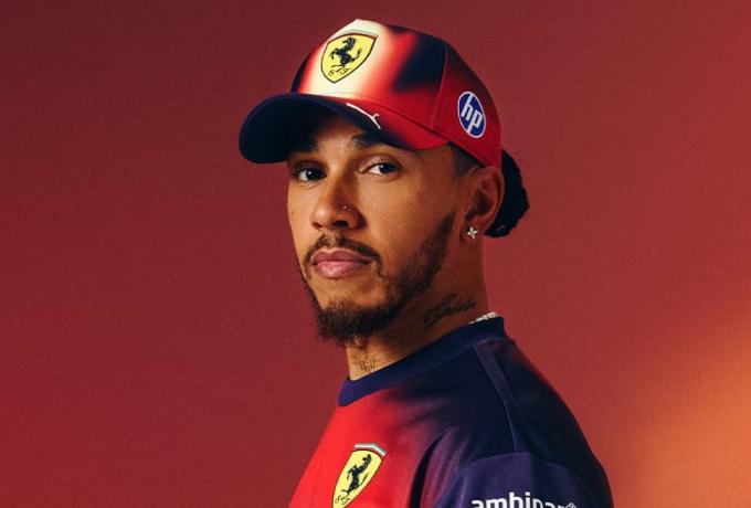 Χάμιλτον: «Περηφάνεια για τη Ferrari, θα πλησιάσουμε τη Mercedes»