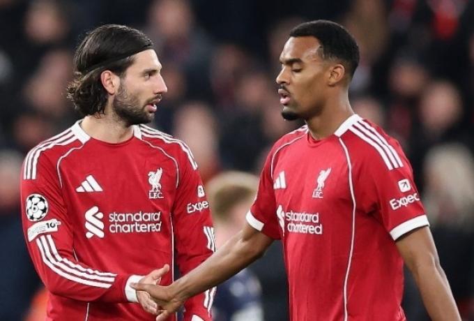 Η Λίβερπουλ έδεσε τον Γκράβενμπερχ με νέο συμβόλαιο, ακολουθεί ο Σομποσλάι