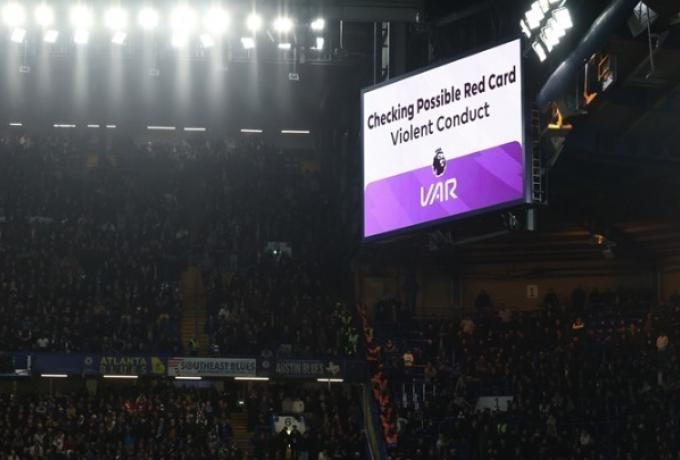 Κατά του VAR η πλειοψηφία των φιλάθλων, σύμφωνα με έρευνα