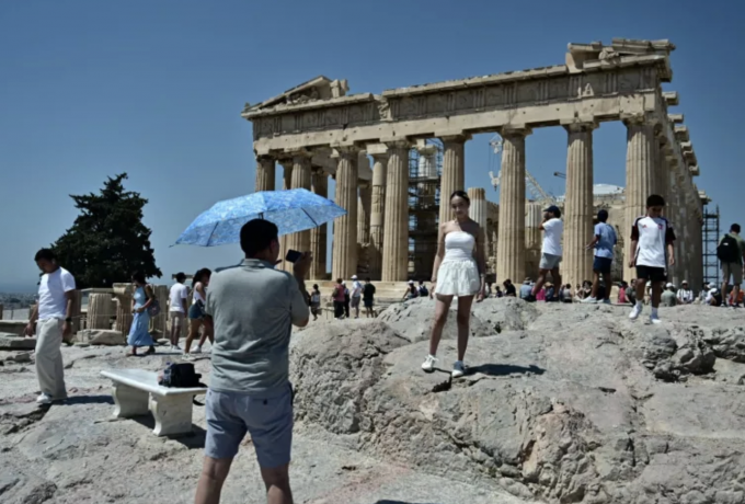 Κεφαλογιάννη κατά Δούκα: Τα παραπλανητικά μηνύματα σε ξένα μέσα υπονομεύουν την Αθήνα