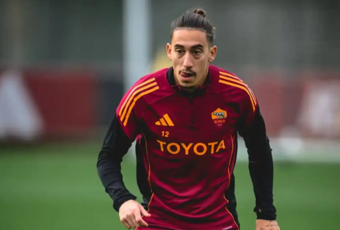 Τσιμίκας: Ο Σλοτ ξεκαθάρισε το τοπίο για την επιστροφή του στη Λίβερπουλ