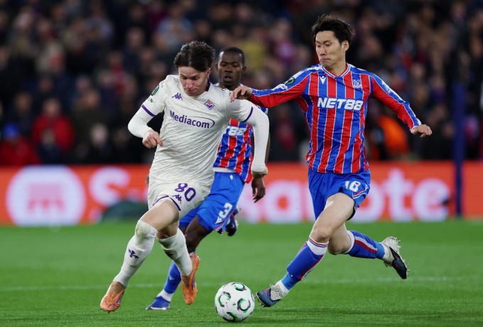 Υπεράσπιση προβαδίσματος για τη Μάιντς, για το θαύμα η Φιορεντίνα