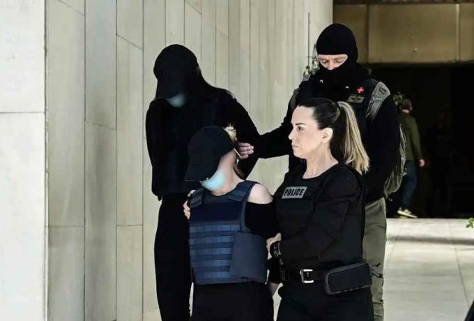 Δολοφονία στον Άγιο Δημήτριο: Αναβλήθηκε για την Δευτέρα η δίκη των τριών συλληφθέντων