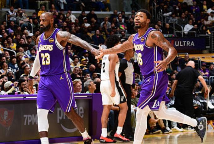 Λέικερς: Χωρίς Σμαρτ κόντρα στους Θάντερ, αμφίβολος ο Λεμπρόν