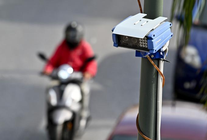 ΑΙ κάμερες: Τα «ραβασάκια» έρχονται μαζί με… ουρές πολιτών για ενστάσεις στην ΕΛ.ΑΣ.