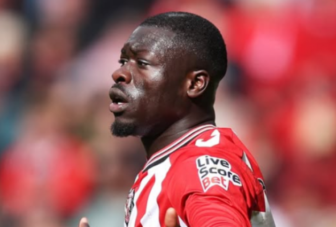 Σάντερλαντ: Στο πλευρό του Μπρομπέι, ενάντια στους ρατσιστές