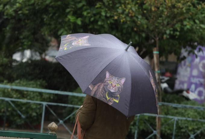 Καιρός σήμερα: Τοπικές βροχές σε Αττική και Θεσσαλονίκη