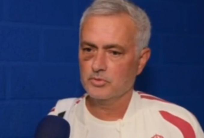 Μουρίνιο: Με μαυρισμένο μάτι στο φιλικό με τη Σάλκε – Τι συνέβη