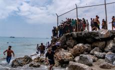Ισπανία: Σε κατάσταση έκτακτης ανάγκης η Θέουτα - Ραγδαία κλιμάκωση της μεταναστευτικής κρίσης