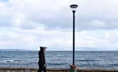 Καιρός σήμερα: 38άρια και δυνατοί άνεμοι έως 9 μποφόρ στα πελάγη