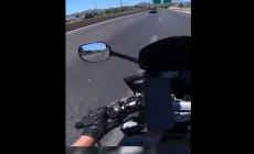 Κι όποιον πάρει ο Χάρος: Ηλικιωμένη οδηγούσε ανάποδα στην Αθηνών - Κορίνθου (vid)