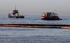 Θαλάσσια ρύπανση στη Δραπετσώνα – Συνελήφθη ο πλοίαρχος δεξαμενόπλοιου