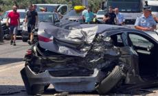 Σοβαρό τροχαίο στο Άκτιο: Σύγκρουση φορτηγού με τρία ΙΧ, υπάρχουν τραυματίες (vid)