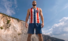Από το… διάστημα στο Πόρτο Κατσίκι: Η Λευκάδα ανακοίνωσε τον Σάρμα (vid)