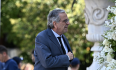 Σαμαράς: Καταλήγει στην απόφαση να ανακοινώσει νέο κόμμα τον Σεπτέμβριο
