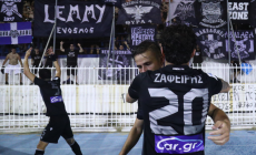 ΠΑΟΚ: Η «ασπρόμαυρη» κερκίδα, το ξέσπασμα του πάγκου και η αφιέρωση στον Κωνσταντέλια (vid)