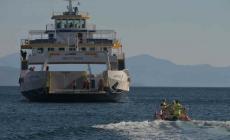 Κικίλιας για Σαλαμίνα: «Με επτά σκάφη του Λιμενικού η απομάκρυνση πολιτών δια θαλάσσης»