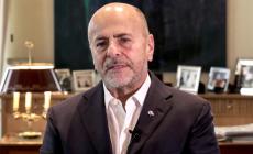 Κίνηση-ματ: Ο νέος ισχυρός άνδρας στο πλευρό του Γιάννη Αλαφούζου