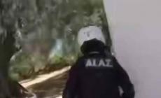 Φωτιά στο Πόρτο Γερμενό: Πόρτα-πόρτα οι αστυνομικοί εκκενώνουν σπίτια – Βίντεο από τις δραματικές στιγμές