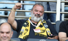Fair play από Ηλιόπουλο, στάθηκε μπροστά στην απονομή του ΟΦΗ!