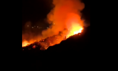 Φωτιά στην Κεφαλονιά: Νέο 112 - Εντολή εκκένωσης για Κρεμμύδι και Μαρκόπουλο προς Αργοστόλι