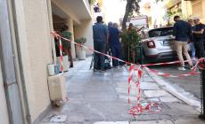 Θάνατος Μαζωνάκη: Το βίντεο που «καίει» τη γιατρό - Η στιγμή που φτάνει το ταξί με τον τραγουδιστή
