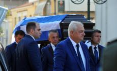 Σε κλίμα οδύνης στον Πύργο η κηδεία του επισμηναγού Γιάννη Μπλέσια