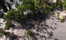 «Ο δικός μας Γιώργος»: Η Ελλάδα αποχαιρέτησε τον Γιώργο Μαζωνάκη - Με το «ανήκω σ' εμένα» η ταφή