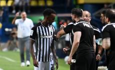ΠΑΟΚ: Νέο πρόβλημα με τον Άλι, χτύπησε ξανά στον ώμο και αποχώρησε για τα αποδυτήρια (vids)