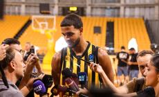 Ρόμπινσον-Ερλ: «Τιμή να μαθαίνουμε από τον Σπανούλη - Καθένας μας μπορεί να γίνει ηγέτης στον Άρη»