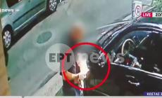 Βίντεο ντοκουμέντο: Η στιγμή που ο δράστης βάζει φωτιά σε ΙΧ αντιδημάρχου στου Ζωγράφου