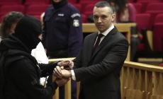Αποφυλακίζεται ο Κασιδιάρης και με ταχυδακτυλουργίες επιχειρεί να παρακάμψει τη Δικαιοσύνη και να κατέβει στις εκλογές