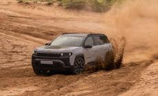 Ηλεκτρικό Jeep Compass: Αυτονομία 500 km και νέες εκδόσεις Long Range με €37.990 (pics+vid)