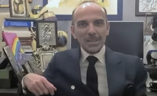 Ο Θεοδωρόπουλος διαφημίζει το ιατρείο του, χαρακτήριζε «θείο δώρο» τις θεραπείες με βλαστοκύτταρα