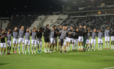 «Ένα» με τον κόσμο οι παίκτες του ΠΑΟΚ μετά το νικηφόρο ντέρμπι (vid)