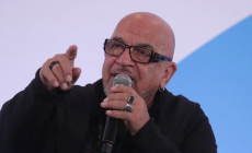 Ζουγανέλης: «Με έχουν εντυπωσιάσει η μεθοδικότητα, η ταπεινότητα και η οργάνωση της Μυκόνου»