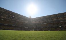 ΑΕΚ: «Λίφτινγκ» στον χλοοτάπητα της Allwyn Arena