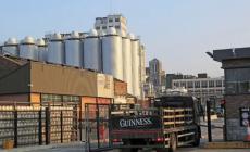 Έκλεψαν περισσότερες από 70.000 μπύρες Guinness από δύο φορτηγά