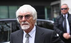 Συνελήφθη με καραμπίνα ο Μπέρνι Έκλεστοουν σε αεροδρόμιο της Πορτογαλίας