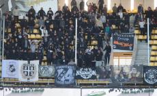 ΟΦΗ: Με τους φίλους του στη Νέα Φιλαδέλφεια