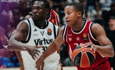 Η Αρμάνι κέρδισε τον ιταλικό… εμφύλιο με «clutch» Χολ στο φινάλε