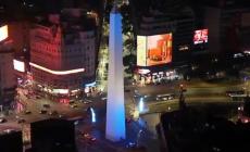 Απόλυτη αποθέωση για Μέσι: Φωταγωγήθηκαν μνημεία στο Μπουένος Άιρες προς τιμήν του
