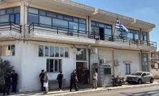 Μάνδρα: «Ζύγωσε τον αστυνομικό για να τον καρφώσει και αναγκάστηκε να τον πυροβολήσει»