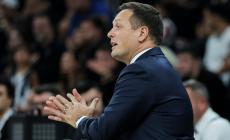 Σέκουλιτς: «Παίζει εκπληκτικό μπάσκετ ο Ολυμπιακός»