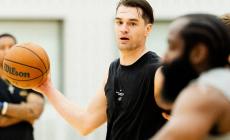 Με Χεζόνια η ανοικτή προπόνηση των Καβαλίερς στην Μάλαγα (vid)
