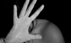 Καταδικάστηκε ιδιοκτήτης εκδοτικού οίκου για παρενόχληση εργαζόμενης