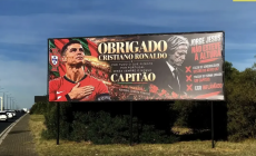 Super-fan του Κριστιάνο γέμισε με αφίσες του τη Λισσαβόνα!